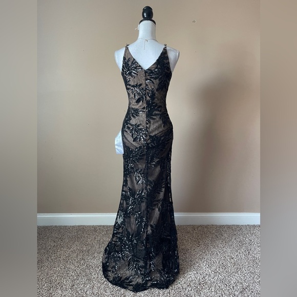 DRESS THE POPULATION | Black Sequin & Mesh Overlay Maxi Formal Gown Sz S - Picture 7 of 12